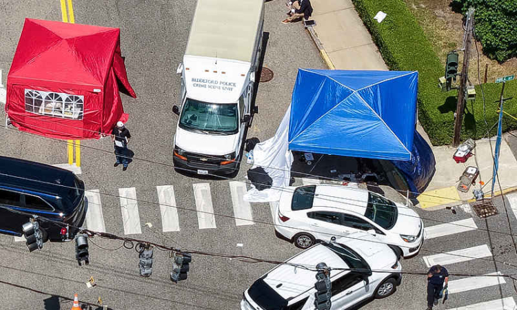 One person killed in encounter with  US immigration agents in Maine